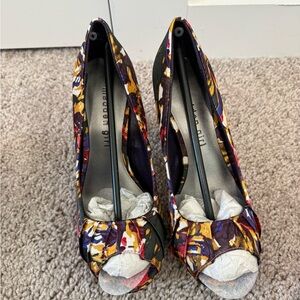 Madden Girl Floral Open-Toe Women's Pumps in Multicolor